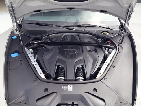 New 2026 Porsche Panamera image 26