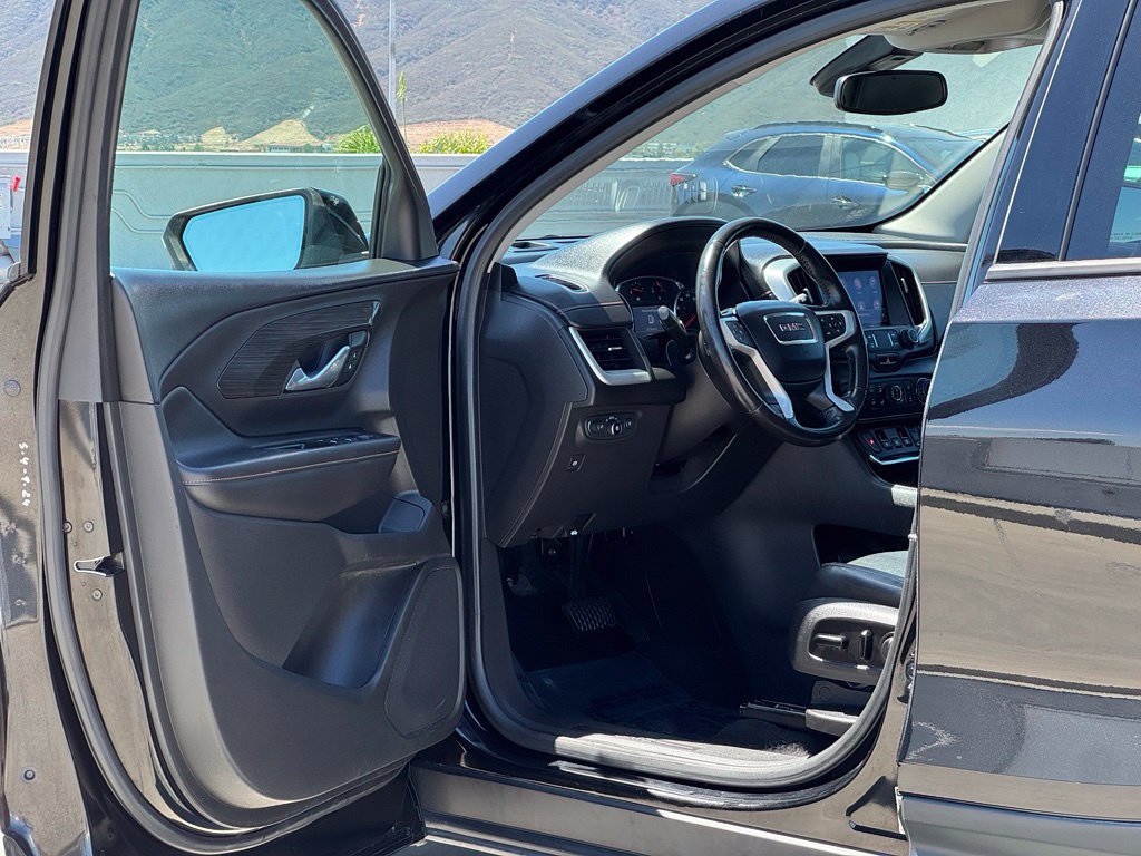 Used 2020 GMC Terrain SLT FWD image 8