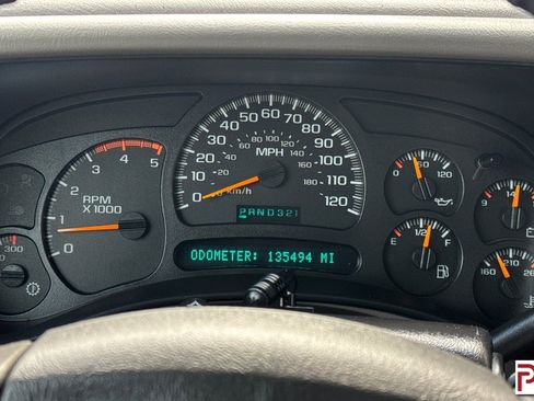 Used 2005 Chevrolet Silverado 2500 LT w/ Heavy-Duty Power Package image 28