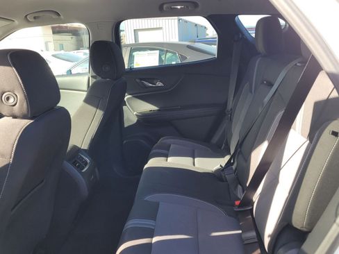 Used 2025 Chevrolet Blazer LT image 12