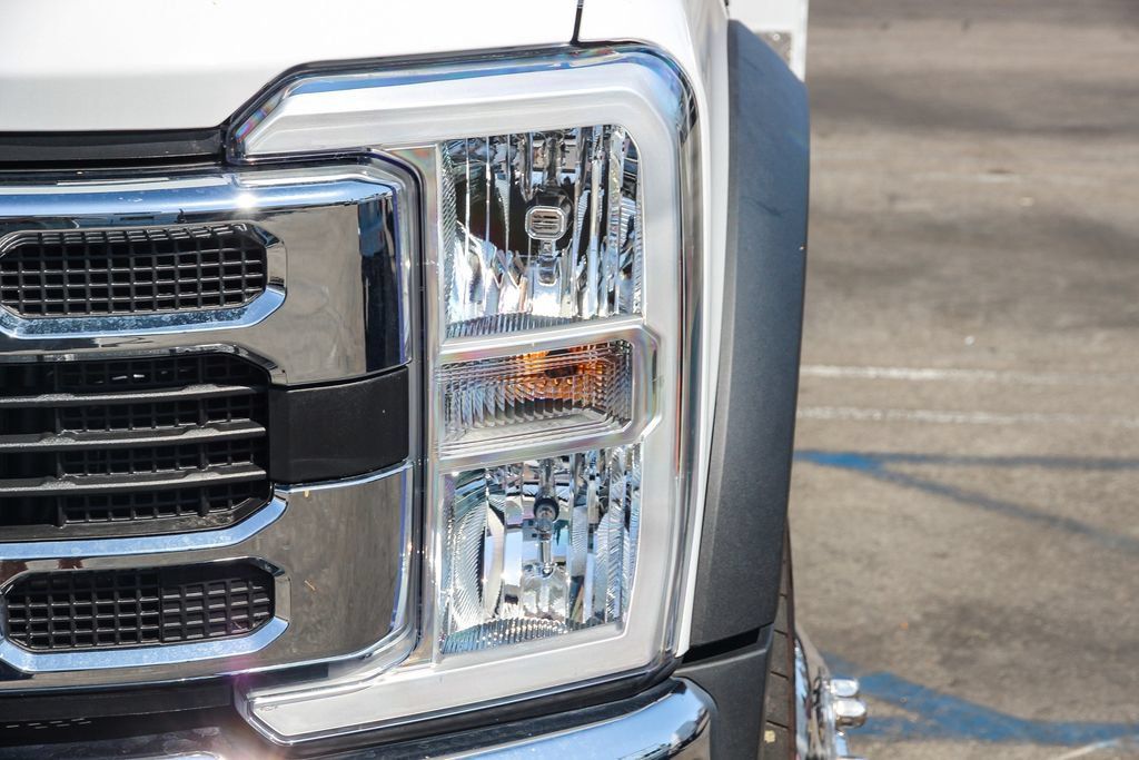 New 2024 Ford F550 Luxury RWD image 11