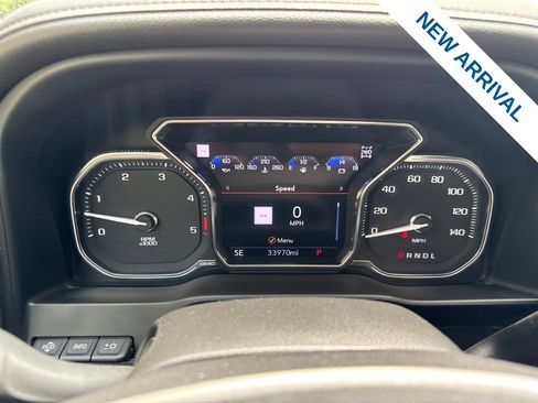 Used 2022 GMC Sierra 3500 Denali w/ Technology Package AWD/4WD image 23