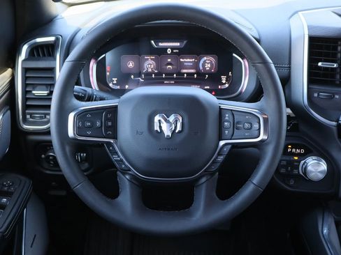 Used 2025 RAM 1500 Laramie image 12