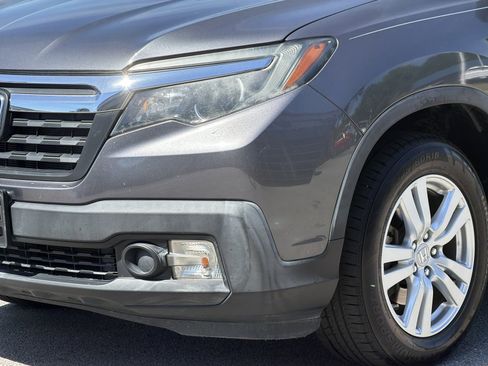 Used 2019 Honda Ridgeline RT image 8