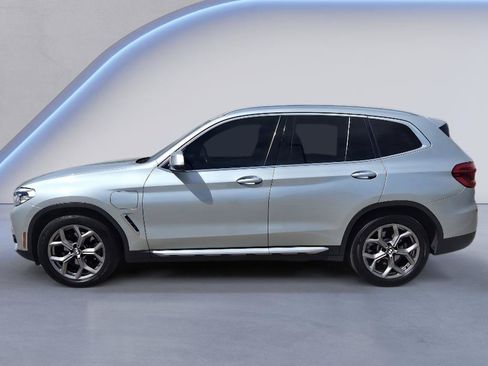 Used 2021 BMW X3 xDrive30e w/ Premium Package AWD/4WD image 2