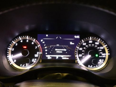 Used 2024 Toyota Highlander LE image 13