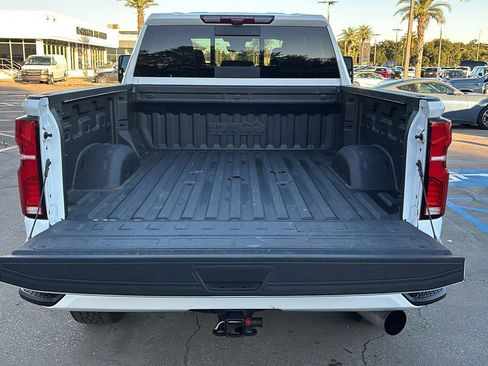 Certified 2024 Chevrolet Silverado 2500 High Country w/ Technology Package image 7