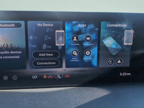 Used 2026 Nissan Sentra SV w/ SV Convenience Package FWD image 15