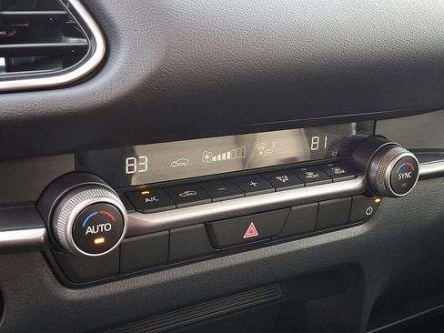 Used 2025 MAZDA CX-30 AWD 2.5 S w/ Select Sport Pkg image 14