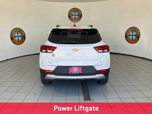 Used 2025 Chevrolet TrailBlazer LT w/ Convenience Package AWD/4WD image 24