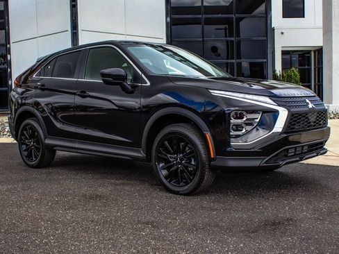 New 2026 Mitsubishi Eclipse Cross LE AWD/4WD image 3