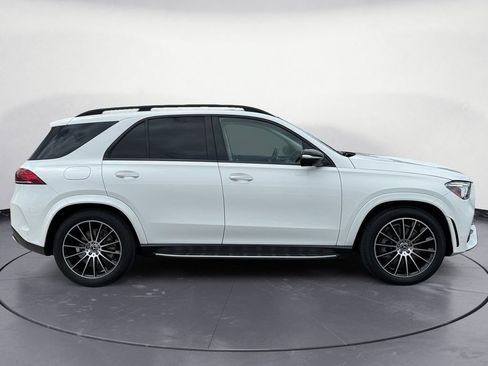 Used 2023 Mercedes-Benz GLE 450 4MATIC w/ AMG Line Exterior image 8