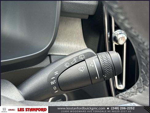 Used 2023 Volvo XC40 B5 Ultimate w/ Climate Package AWD/4WD image 26