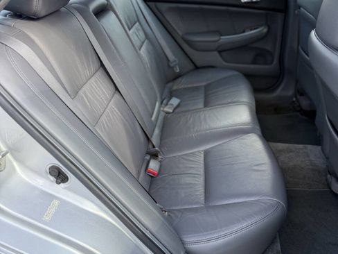 Used 2007 Honda Accord EX image 19
