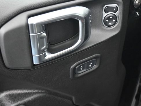 New 2025 Jeep Wrangler Sport S image 20