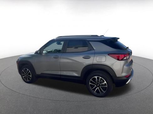 Used 2025 Chevrolet TrailBlazer LT image 10