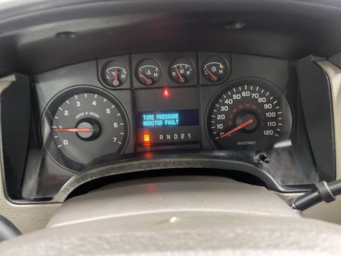 Used 2010 Ford F150 XL image 21