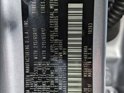 New 2026 Toyota Corolla Cross L image 17