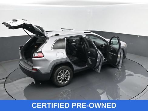 Used 2020 Jeep Cherokee Latitude Plus AWD/4WD image 26