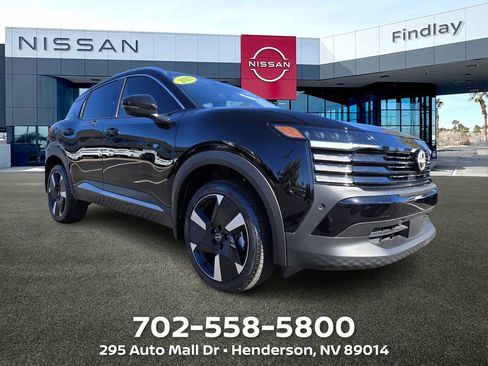 Used 2025 Nissan Kicks SR FWD image 1