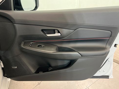 New 2026 Nissan Sentra SR w/ SR Premium Package FWD image 22