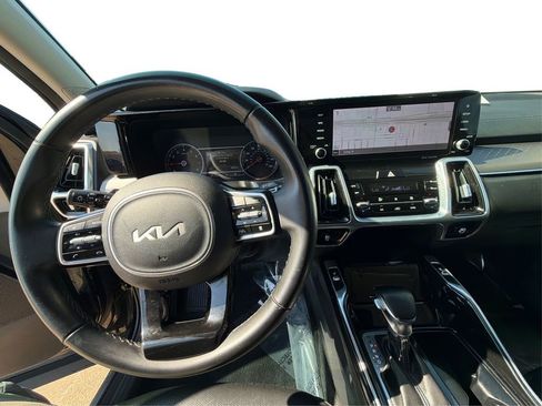 Used 2022 Kia Sorento SX image 24