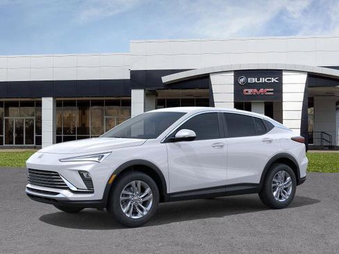 New 2026 Buick Envista Preferred image 2