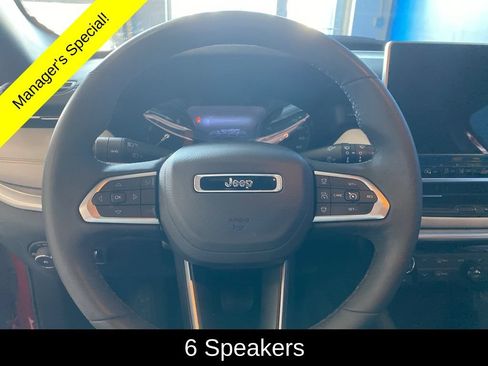 Used 2025 Jeep Compass Limited AWD/4WD image 6