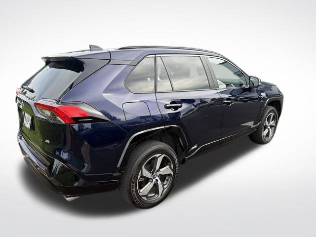 Used 2023 Toyota RAV4 SE w/ Weather & Moonroof Package AWD/4WD image 4