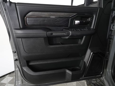 Used 2026 RAM 3500 Limited AWD/4WD image 14
