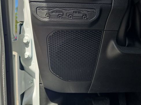 Certified 2025 Jeep Wrangler Unlimited Rubicon image 14