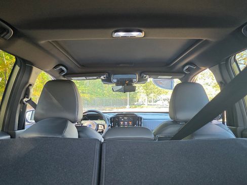 New 2025 Subaru Forester Touring AWD/4WD image 13