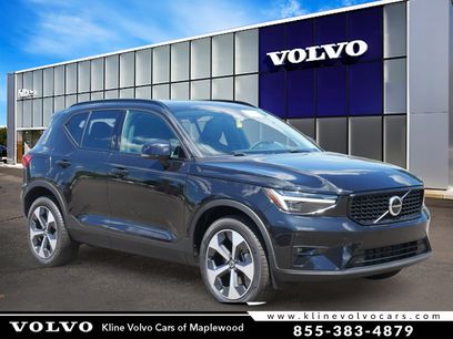 New 2026 Volvo XC40 B5 Plus w/ Protection Package Premier