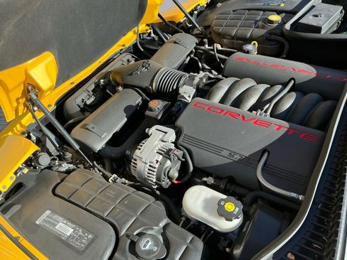 Used 2003 Chevrolet Corvette Convertible w/ Preferred Equipment Group1 image 22