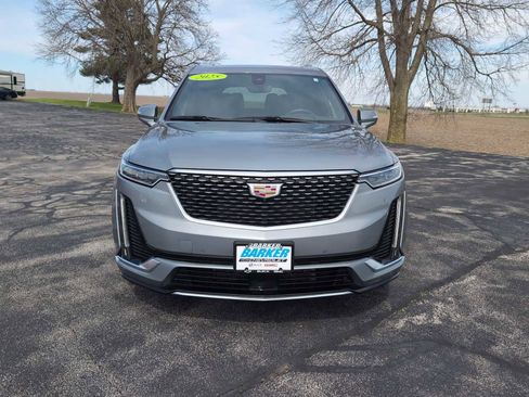 Used 2025 Cadillac XT6 Premium Luxury w/ Platinum Package AWD/4WD image 6