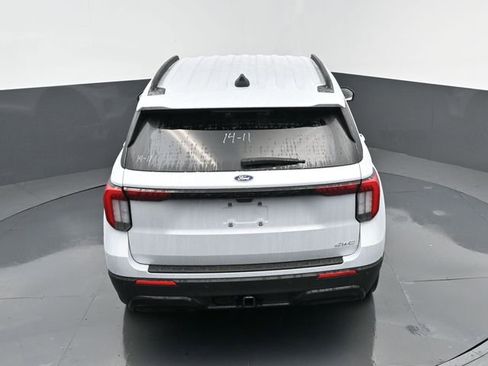 New 2026 Ford Explorer ST-Line w/ ST-Line Street Pack image 28