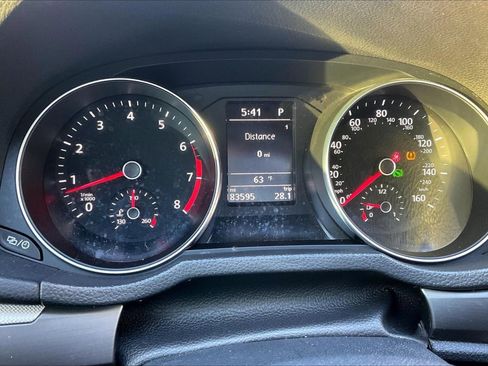 Used 2018 Volkswagen Passat 2.0T R-Line image 20