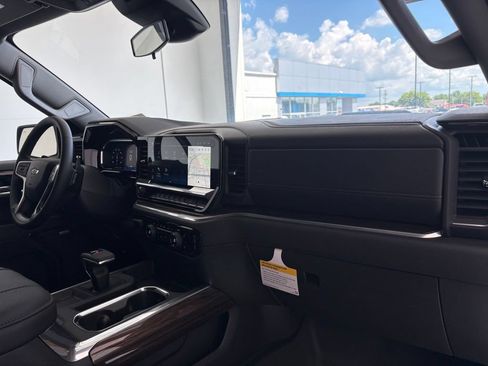 New 2026 Chevrolet Silverado 1500 LT Trail Boss w/ LT Trail Boss Premium Package AWD/4WD image 46