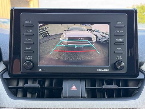 Certified 2022 Toyota RAV4 XLE w/ Convenience Package AWD/4WD image 3