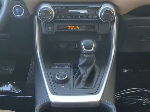 Certified 2022 Toyota RAV4 XLE Premium image 19