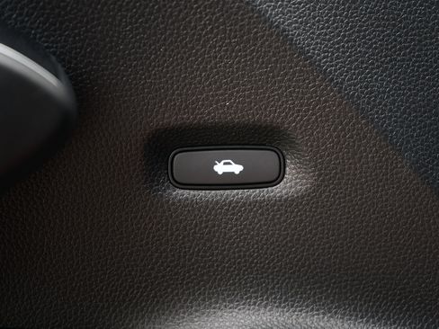 Certified 2023 Honda Civic Touring image 39