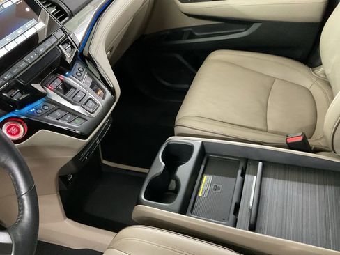 Certified 2024 Honda Odyssey Elite image 20