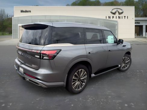 Certified 2026 INFINITI QX80 Luxe AWD/4WD image 5