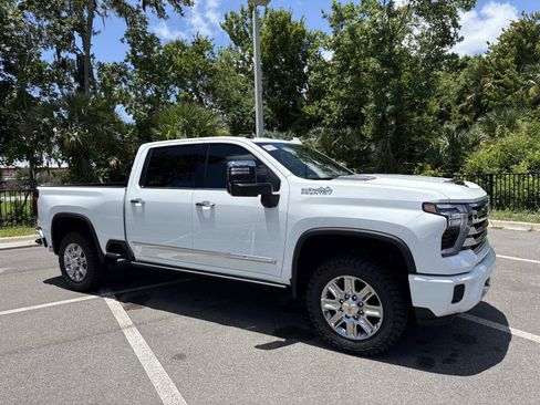 New 2026 Chevrolet Silverado 2500 High Country w/ High Country Premium Package AWD/4WD image 1