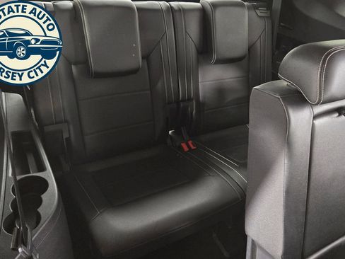 Used 2023 Volkswagen Atlas SE AWD/4WD image 33