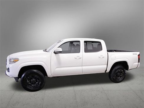 Used 2021 Toyota Tacoma SR image 2