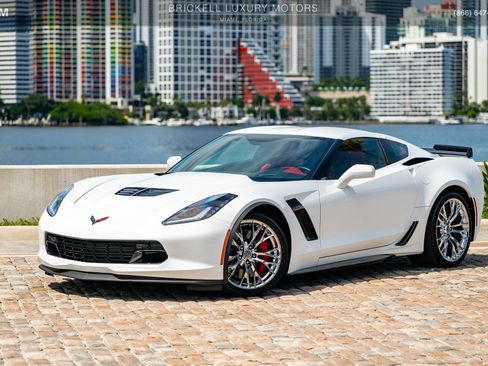 Used 2019 Chevrolet Corvette Z06 RWD image 11