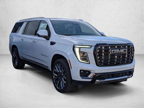 New 2026 GMC Yukon XL Denali Ultimate w/ LPO, Illumination Package image 8