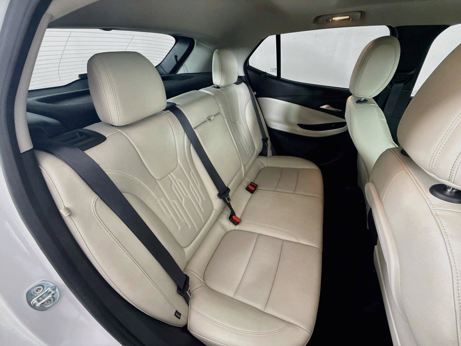 Used 2024 Buick Encore GX Avenir w/ Avenir Technology Package FWD image 31