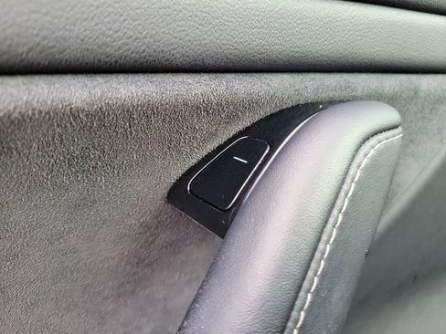 Used 2018 Tesla Model 3 Long Range image 24